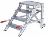 Alu-Arbeitspodest fahrbar,4 Alu-Stufen B 600 mm,Podesthöhe 0,79 m - Arbeitshöhe bis 2,80 m